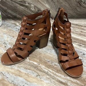 Indigo Rd heels brown